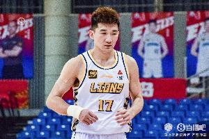 体育分析平台-稀碎！广厦26次犯规&amp;获得41次罚球 北京32次犯规&amp;拿到27次罚球