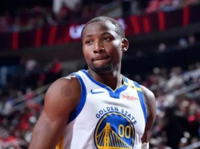 电竞赛事分析-库明加再遭脚踝伤病 顶薪续约已成痴人说梦