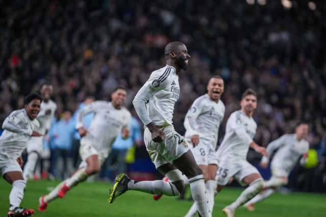 万博体育客户端下载-【人物】姆总点球复仇阿根廷帮，半决赛打脸恩里克？